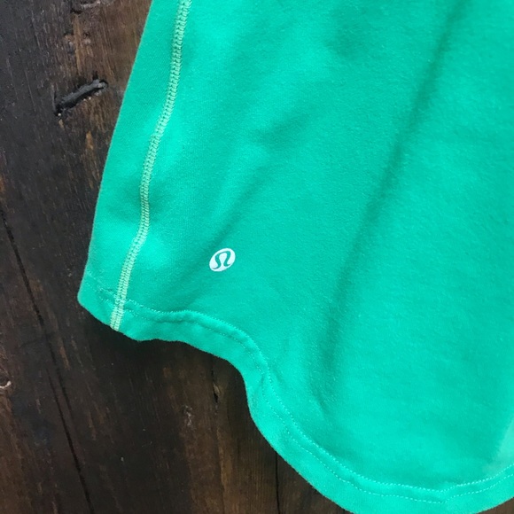 Lululemon Workout Tank Top - Picture 4 of 4